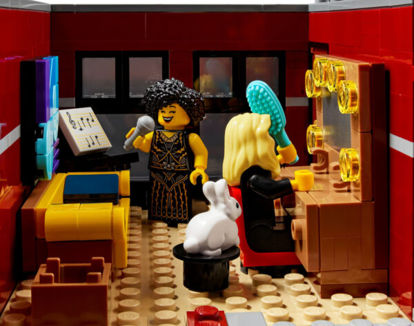 LEGO 10312 ICONS Klub jazzowy - obrazek 9