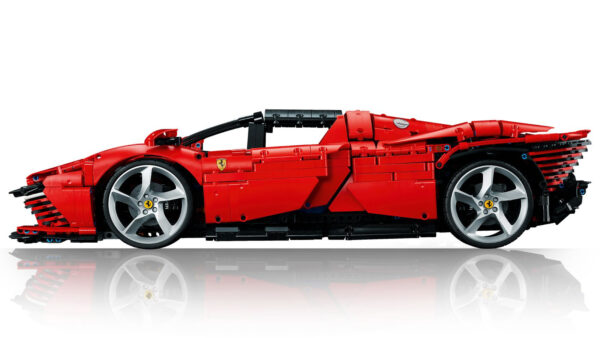 LEGO 42143 TECHNIC Ferrari Daytona SP3 - obrazek 5